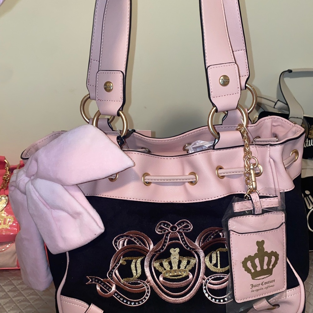 Juicy Couture Pink and Black LOVERS CLUB DAYDREAMER Women's Bag